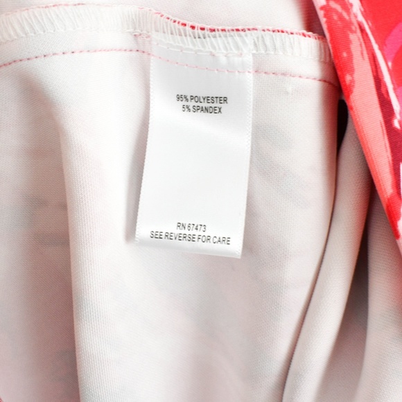 Taylor Women's Plus Size Rose Print Dress - Picture 6 of 6